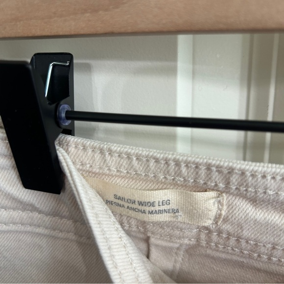 GUC Size 4 Universal Thread cream denim sailor jeans.Wide leg. Spring perfection - Picture 9 of 14